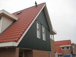 Kunststof gevel- bekleding met de warmte van hout!