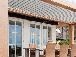 Livium introduceert voor 2011 de �louvre-pergola�. 