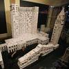 Architect bouwt grootste kaartenhuis ter wereld