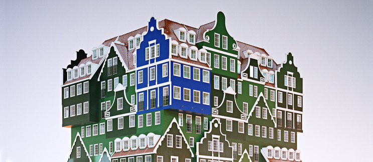 Hotel van Zaanse huisjes in gebruik genomen