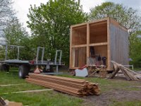 Houten kubussen als theaterlocatie