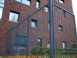 Hekwerk met beukentakken in het Vondelparc