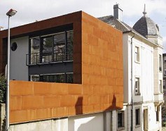 Woning bekleed met Cortensaal